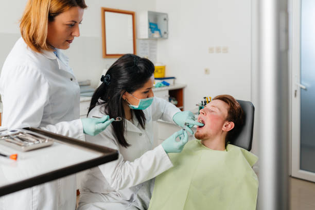 Best Emergency Dental Extractions in Rockport, IN